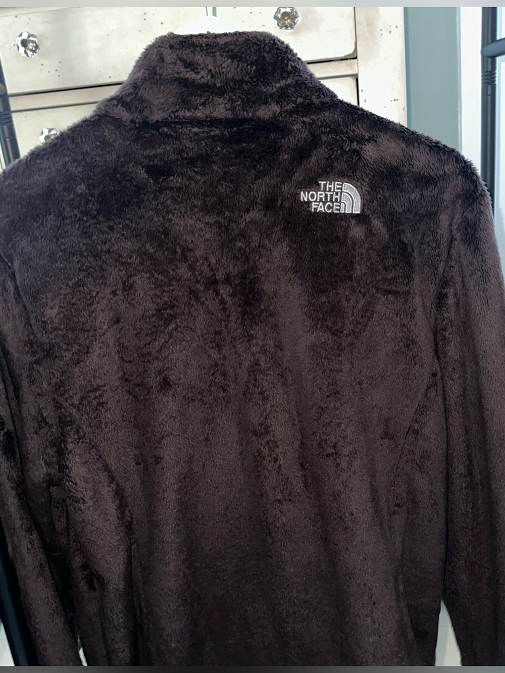 The North Face Women's Brown Fuzzy Plush Jacket - Picture 2 of 6